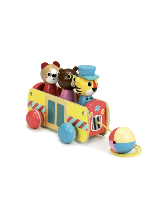 wooden towing bus with pets