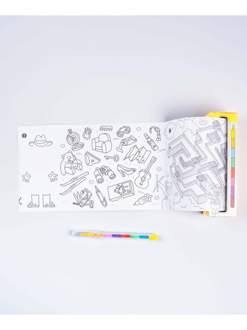 Libro da colorare con giochi