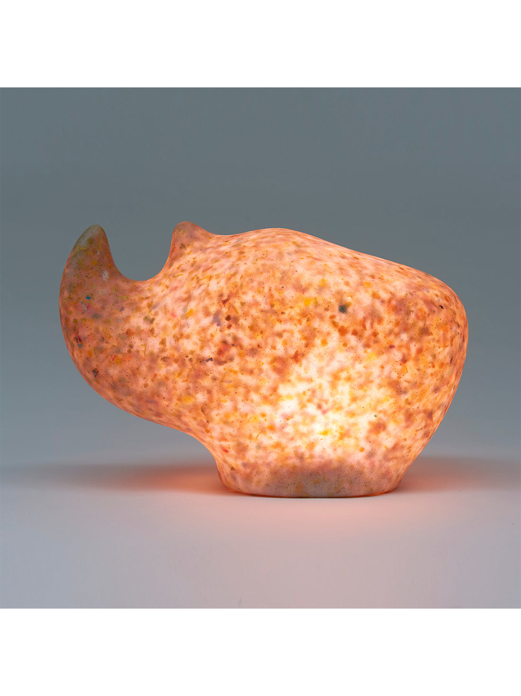 Lampada realizzata in eco-materiale Rhino Lamp