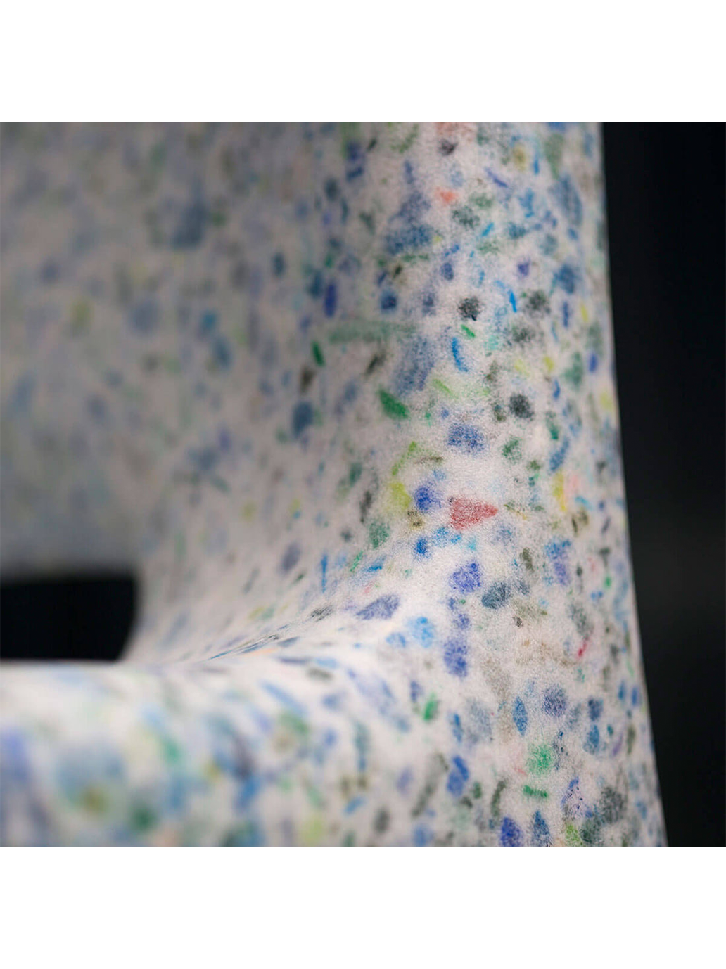 sedia realizzata in materiale ecologico Charlie Chair