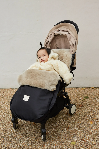 waterproof pram bag with merino wool