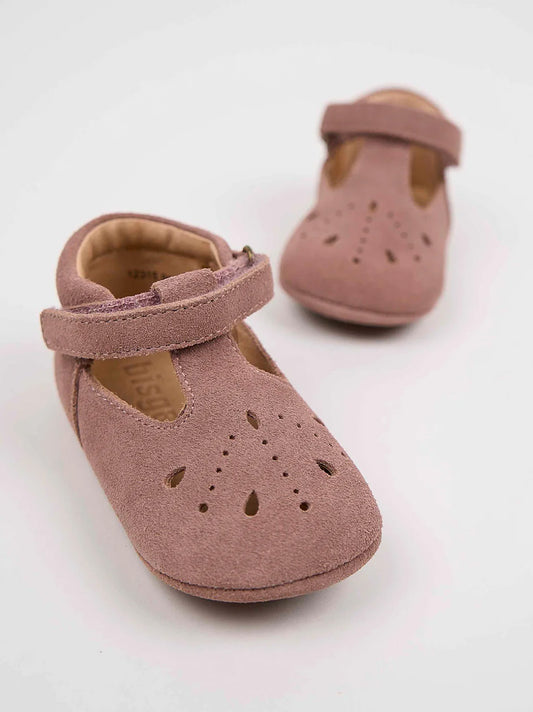First baby shoes Bloom