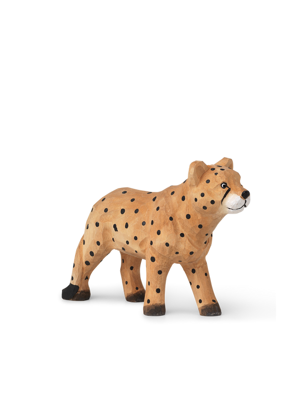 hand carved wooden figurine cheetah