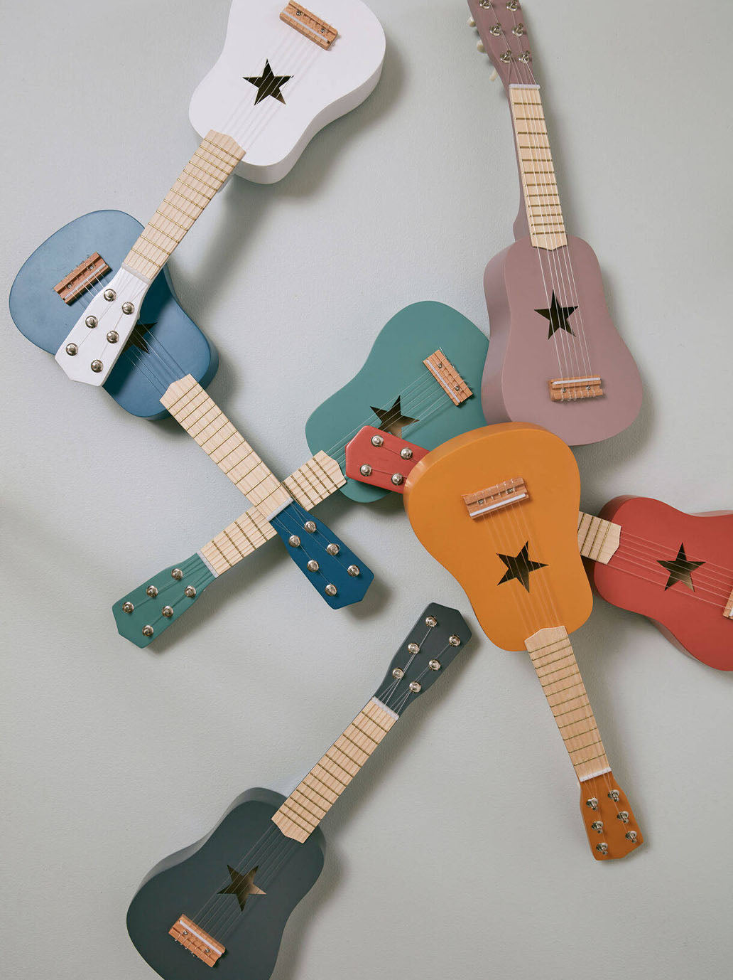 Toy guitar