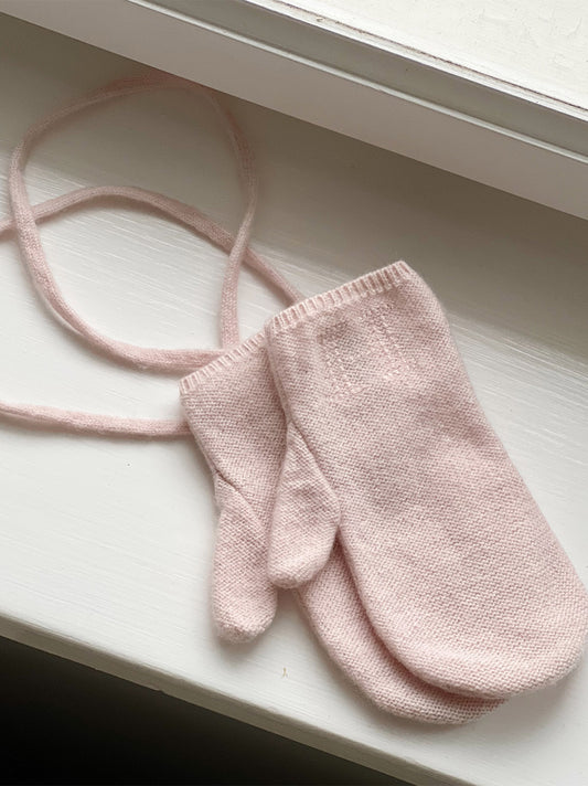 Cashmere Ajo mittens