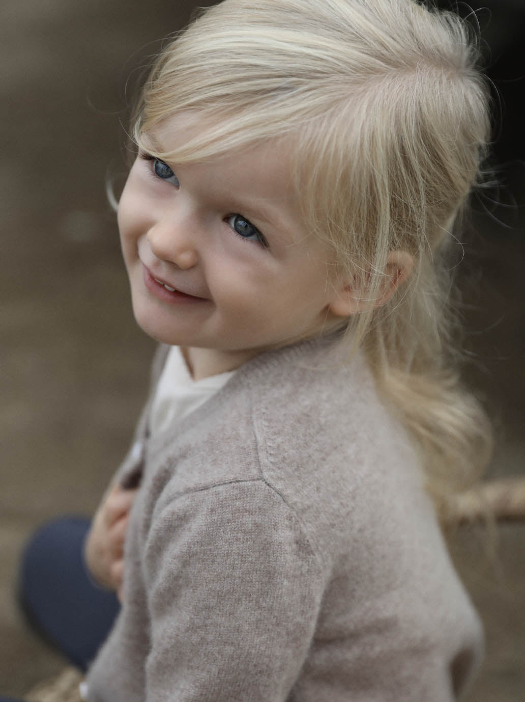 Classic cashmere cardigan for kids Molly