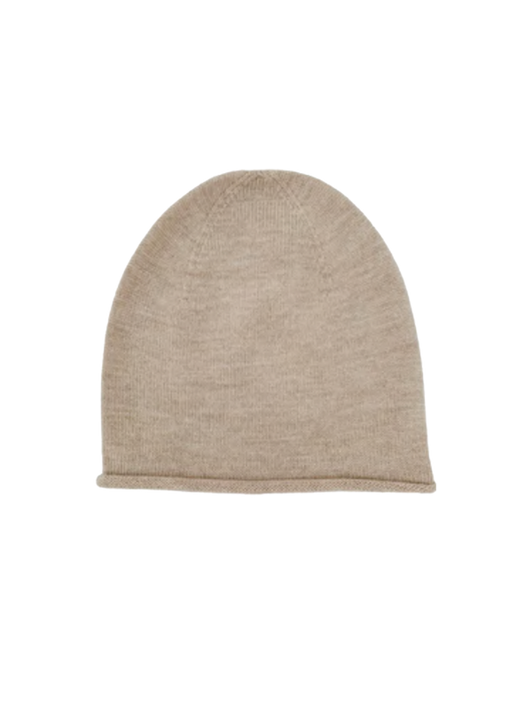 thin, year-round merino wool Efa Beanie hat sand