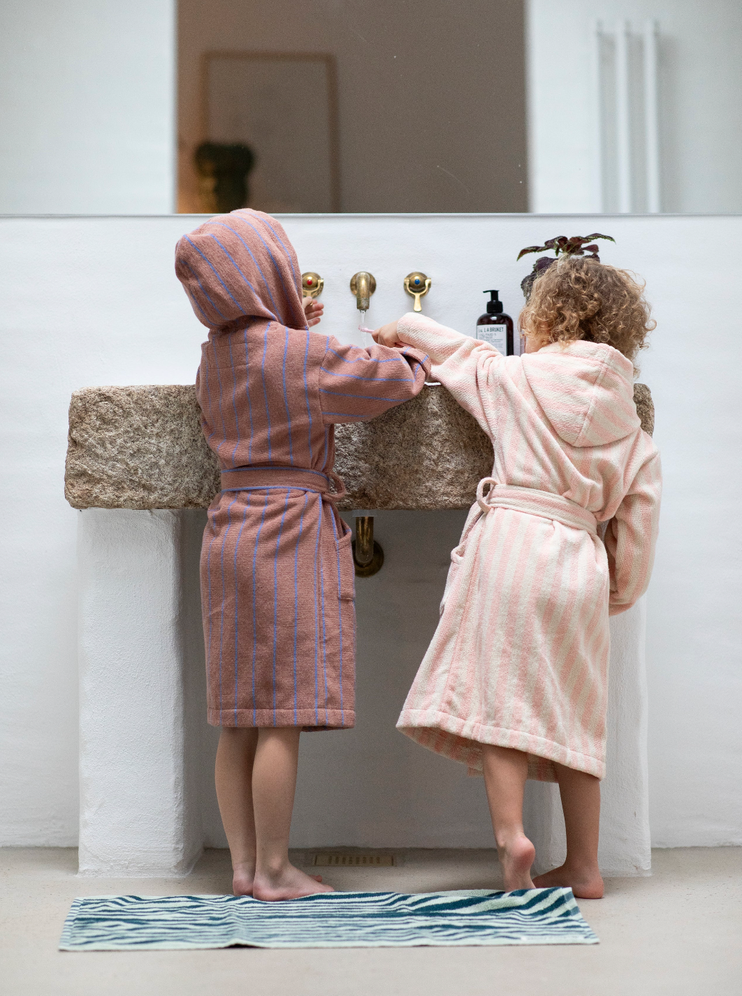 Naram children's bathrobe