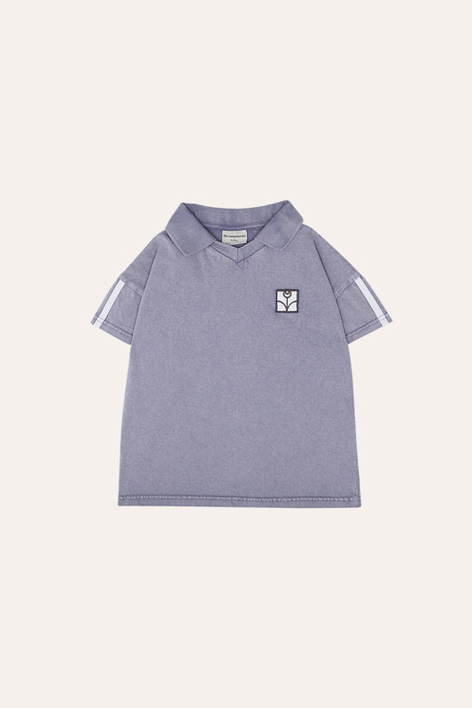 Cotton T-shirt with a collar