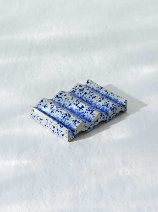 Soap set + ceramic soap dish blue spot
