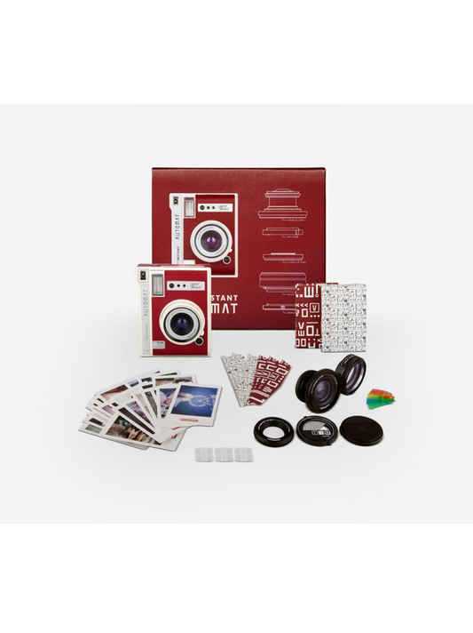 Instant camera with Lomo&#39;Instant Automat lenses