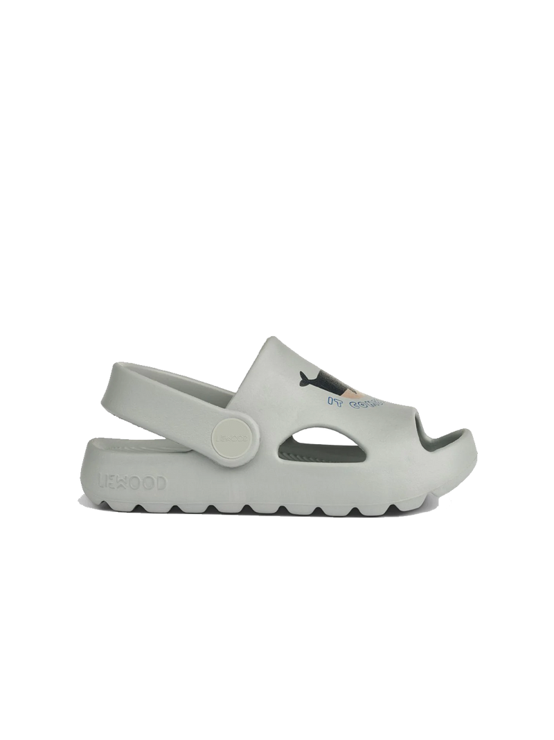 Lightweight Morris sandals