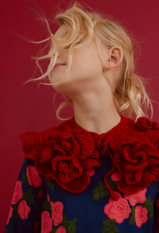 Hand-embroidered collar