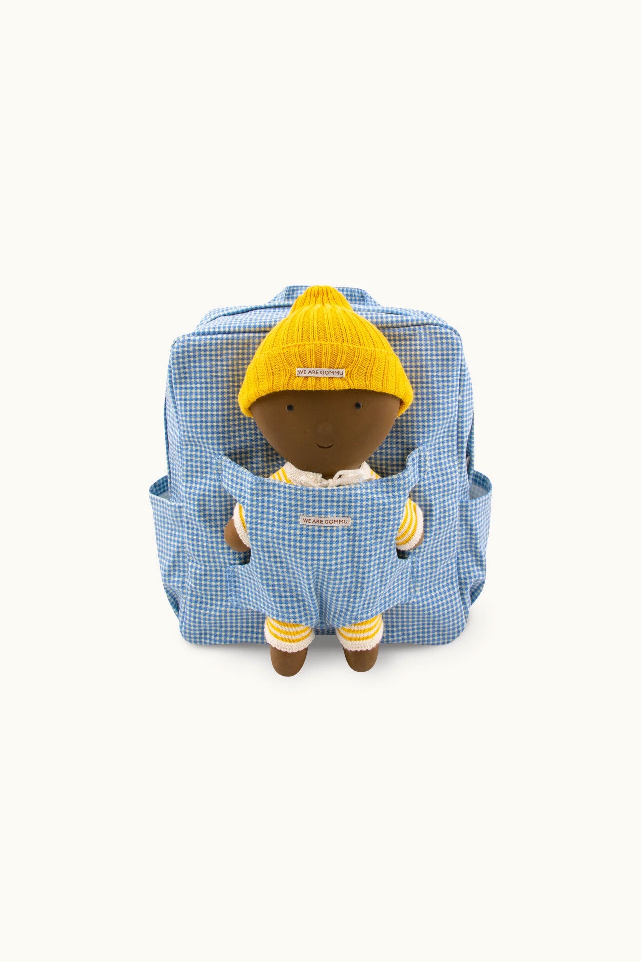 Mochila con portabebés para muñeca.