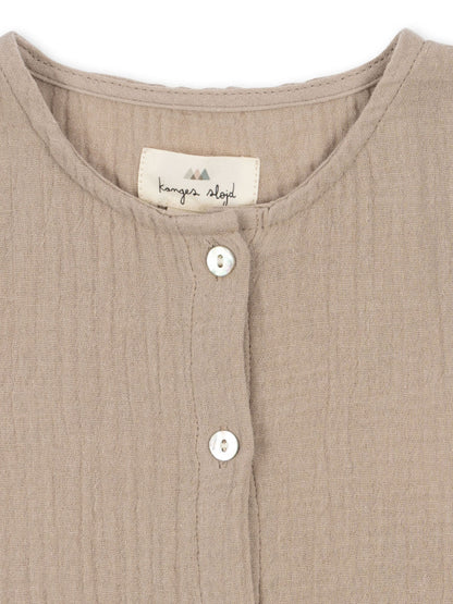 Olive short-sleeved muslin shirt