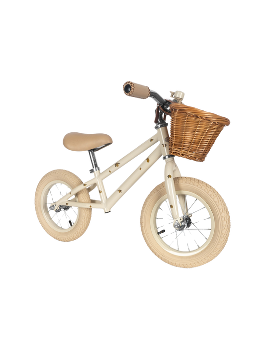 Bicicleta de equilibrio con cesta.