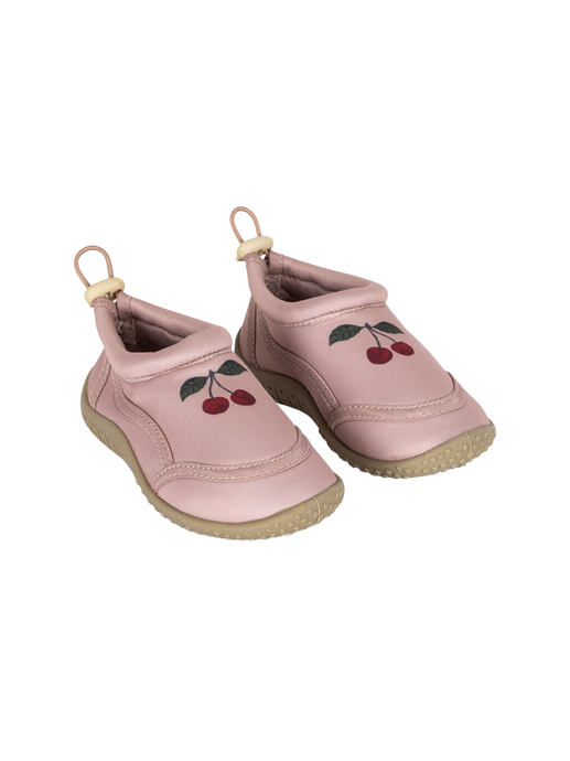 zapatos para nadar en el mar cherry