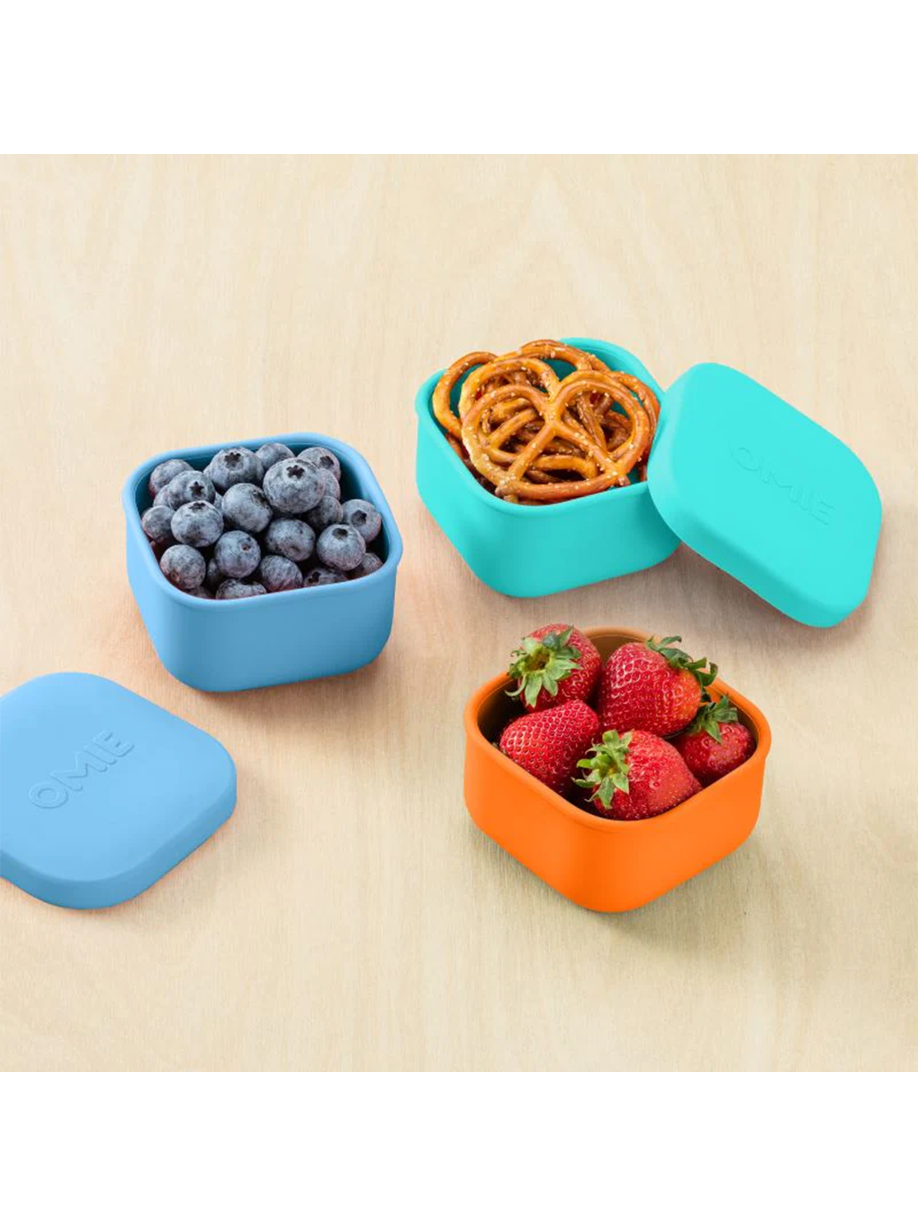 Omiesnack silicone container