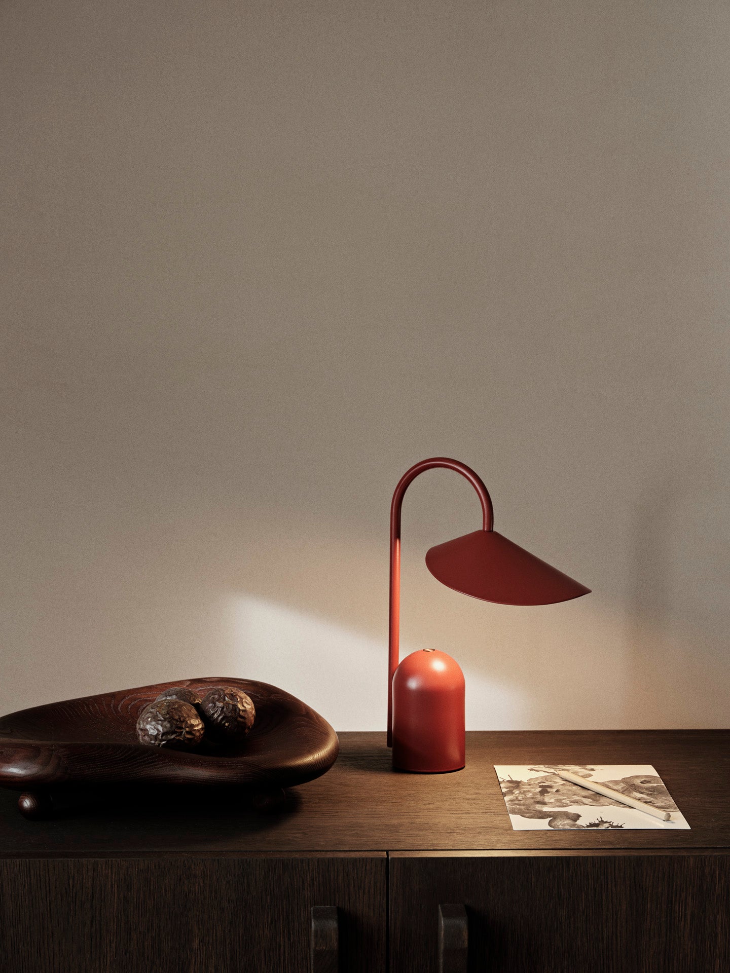 Arum portable lamp