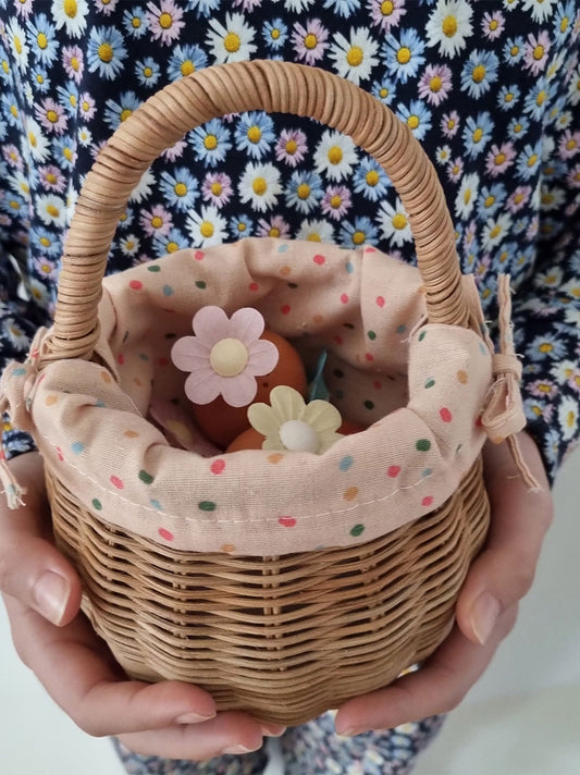 Rattan berry basket