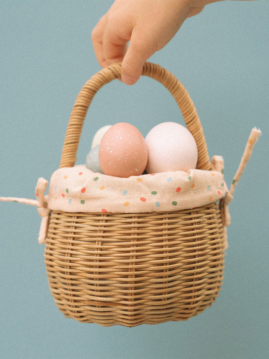 Rattan berry basket