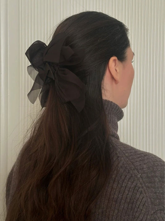 Bow hair claw