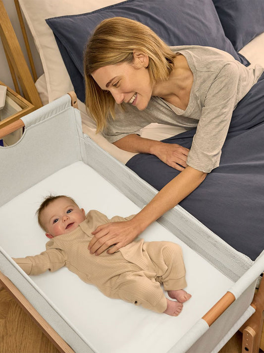 SnuzPod studio bedside crib