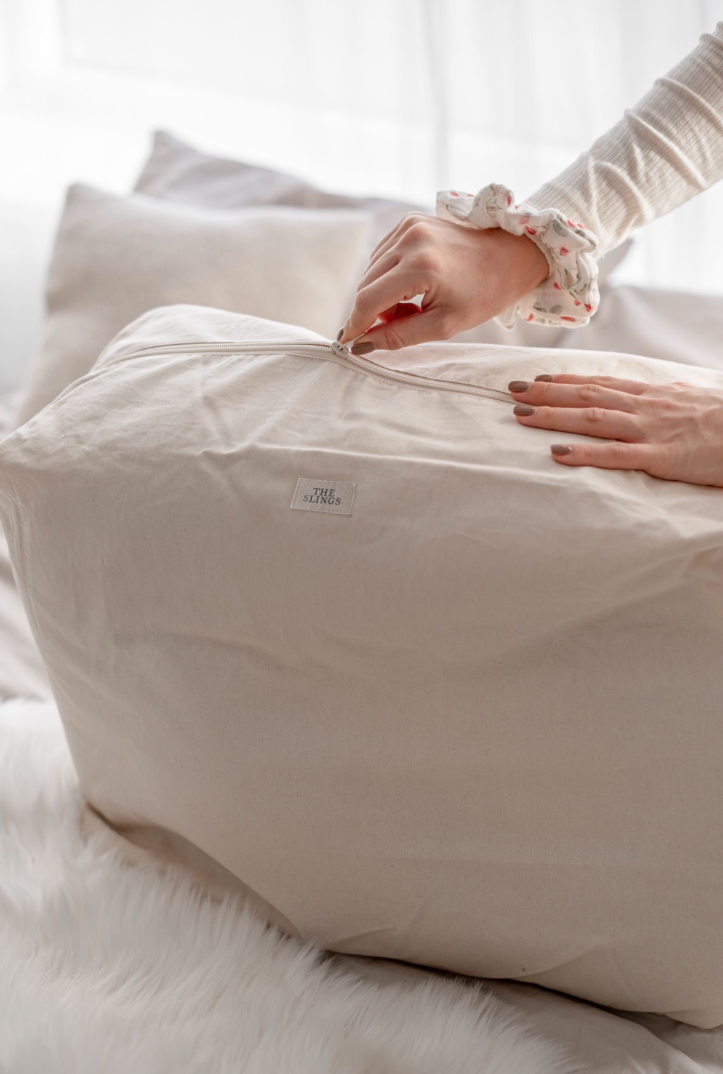 Nursing & pregnancy pillow