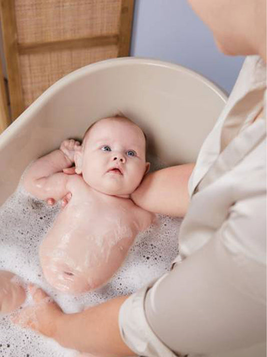 Sense Edition baby bath with temperature sensor