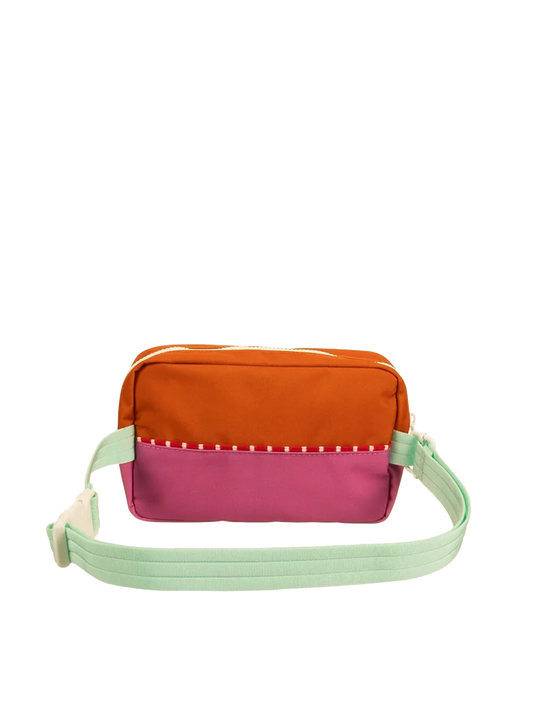 Fanny pack