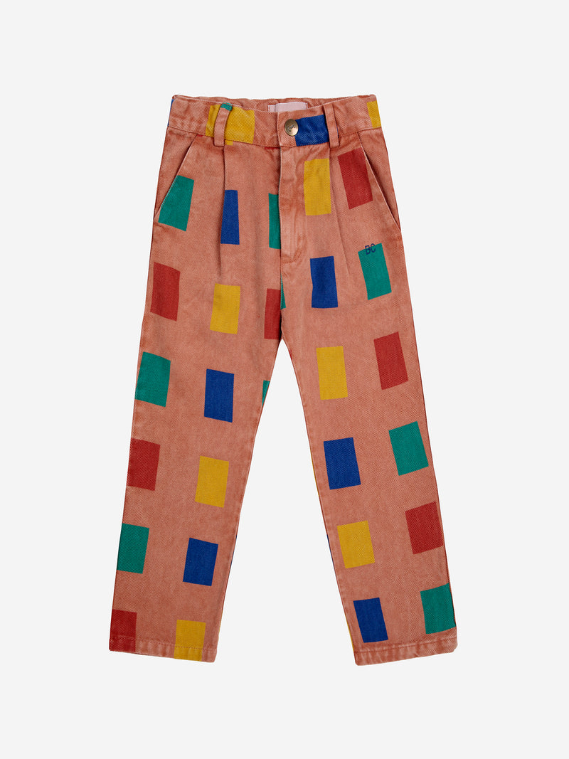 Pantalones chinos con estampado de colores en todas partes