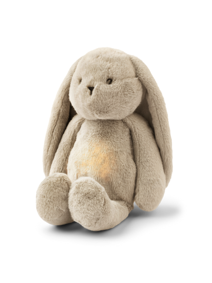 Hattie Rabbit che canticchia Teddy