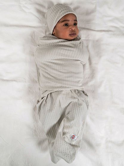 Easy wrap swaddle