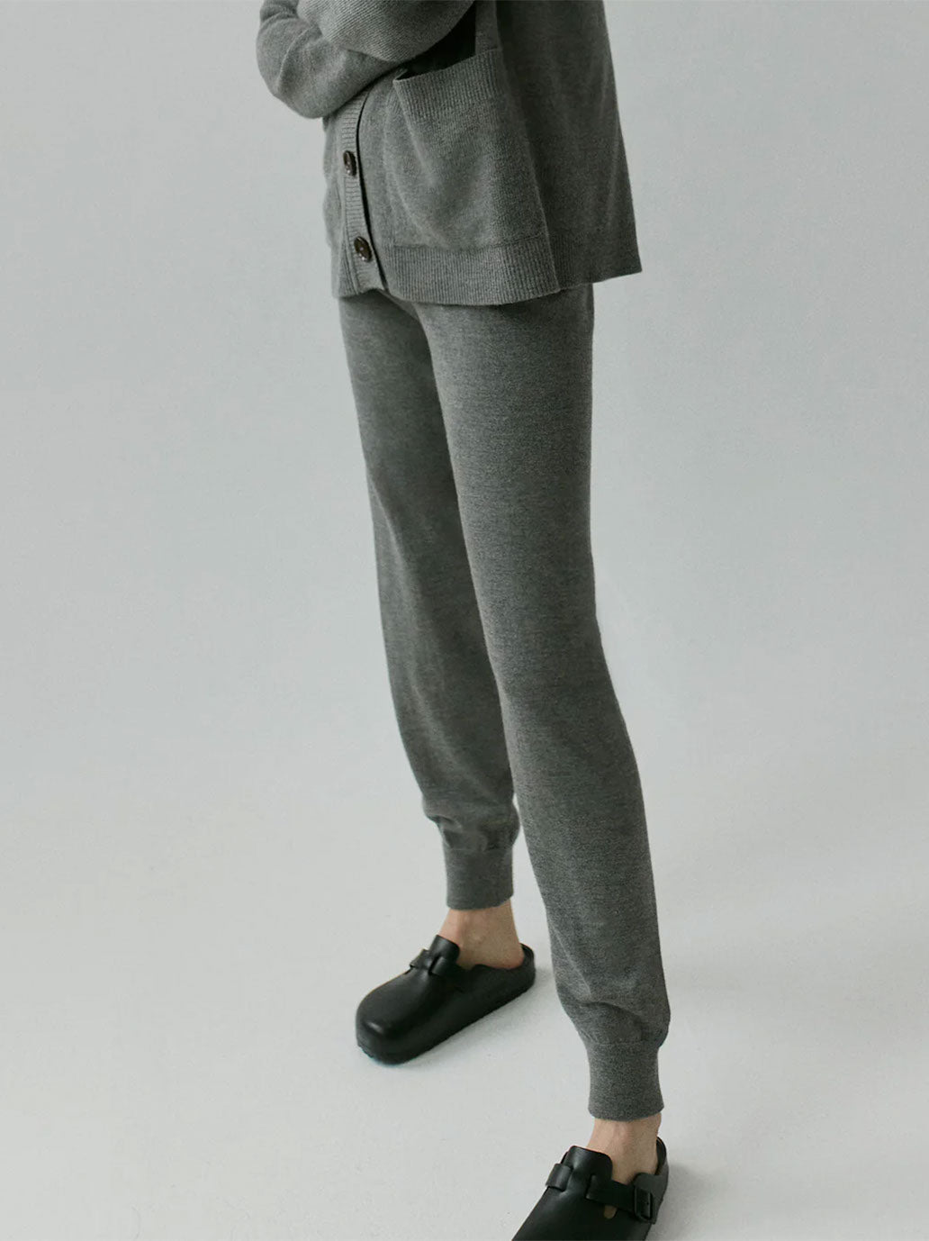 Women's merino wool joggers