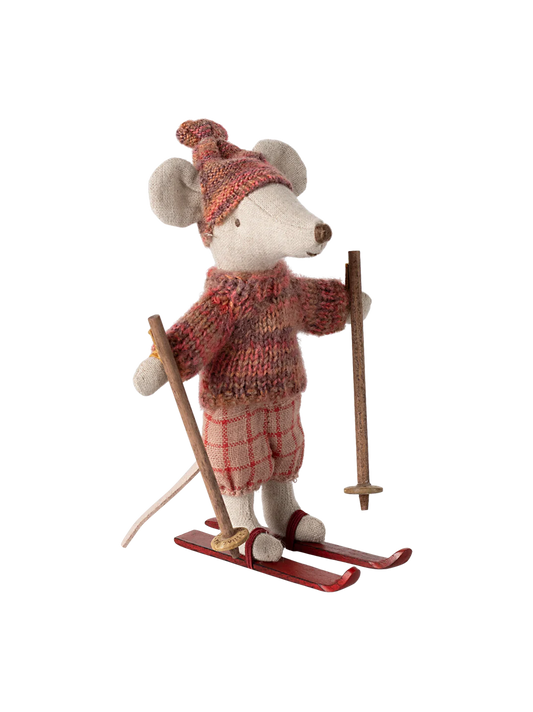 Winter mouse with ski set