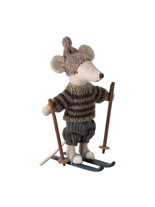 Winter mouse with ski set