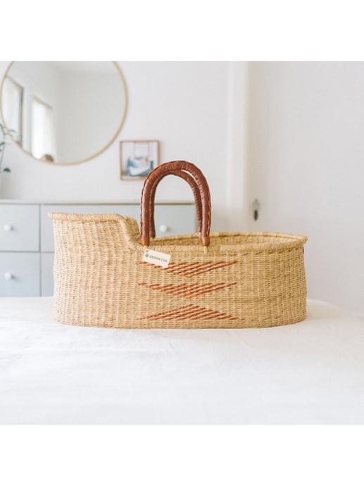 hand-woven Bilia Basket shea