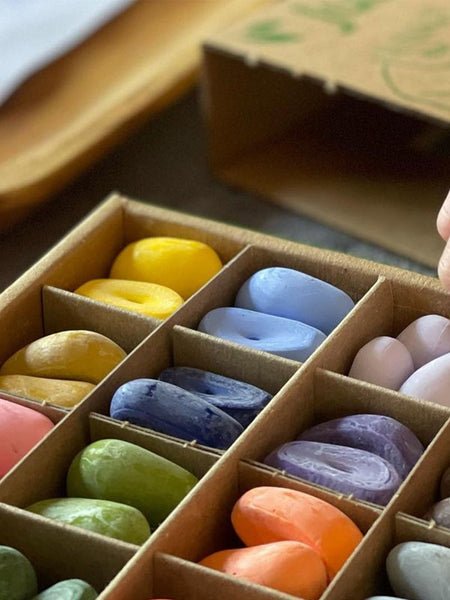 pastelli naturali in scatola da 64 pezzi - 16 colori