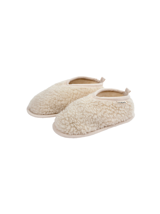 Merino wool slippers for adults