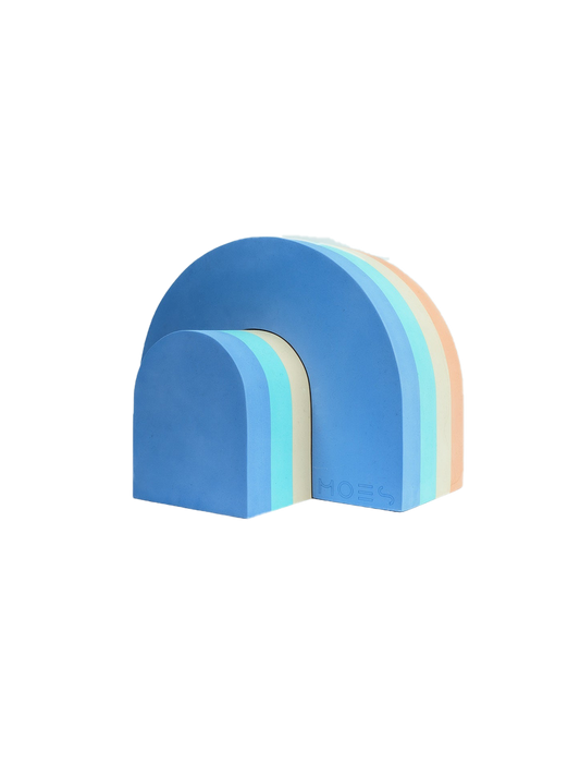 A set of large blocks supporting Rainbow&#39;s motor development